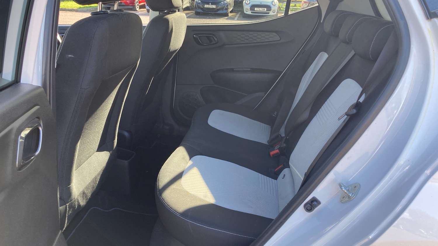 Used Hyundai i10 2021 for sale - 76352018: Photo 16