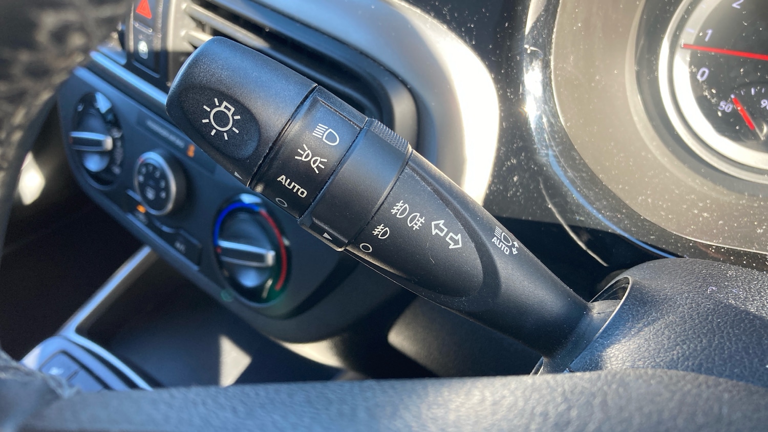 Used Hyundai i10 2021 for sale - 76352018: Photo 27