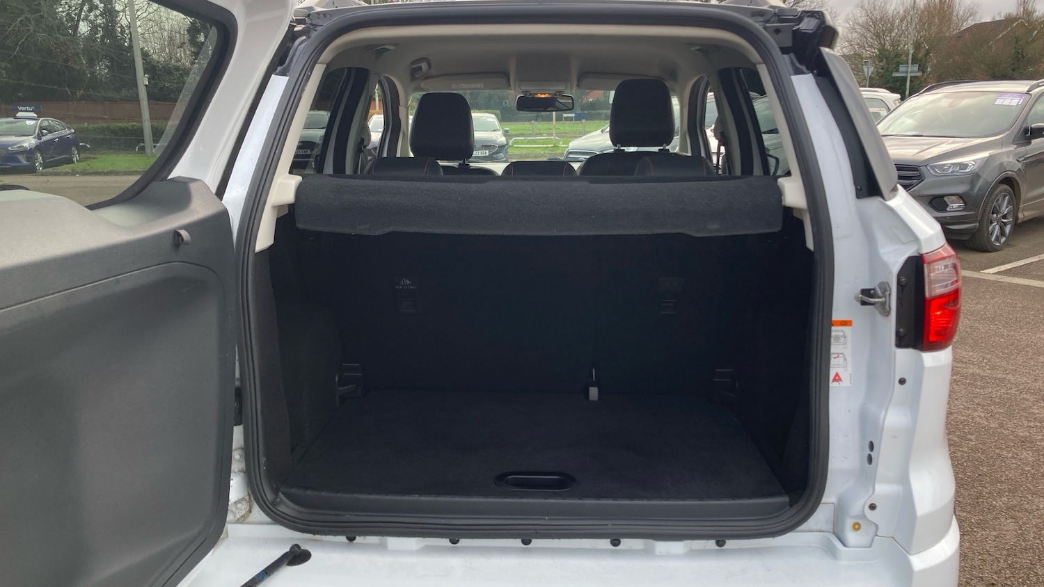 Used Ford Ecosport 2019 for sale - 77076987: Photo 4