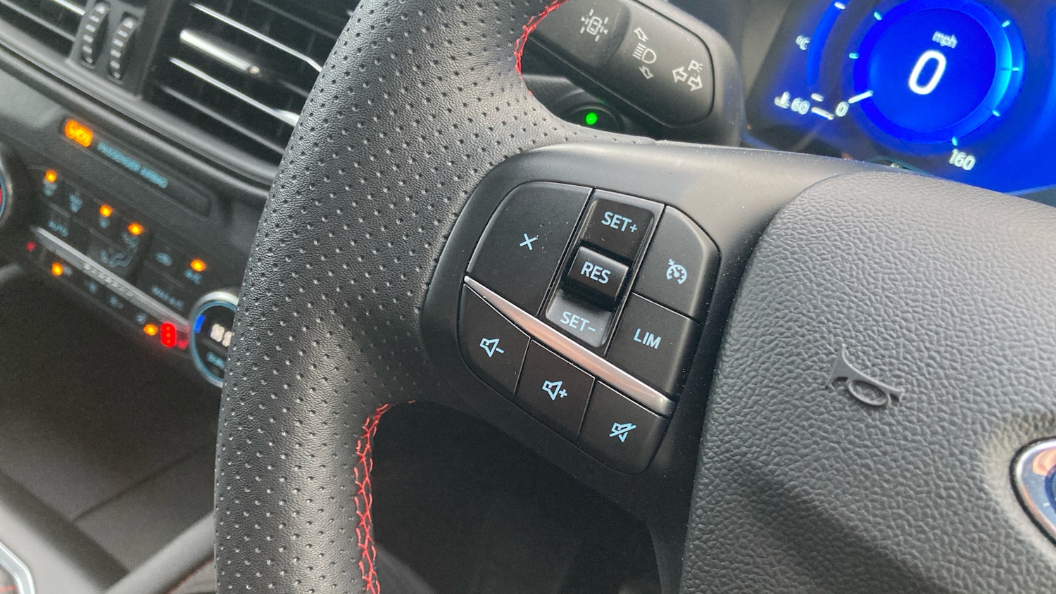 Used Ford Kuga 2022 for sale - 76734347: Photo 25