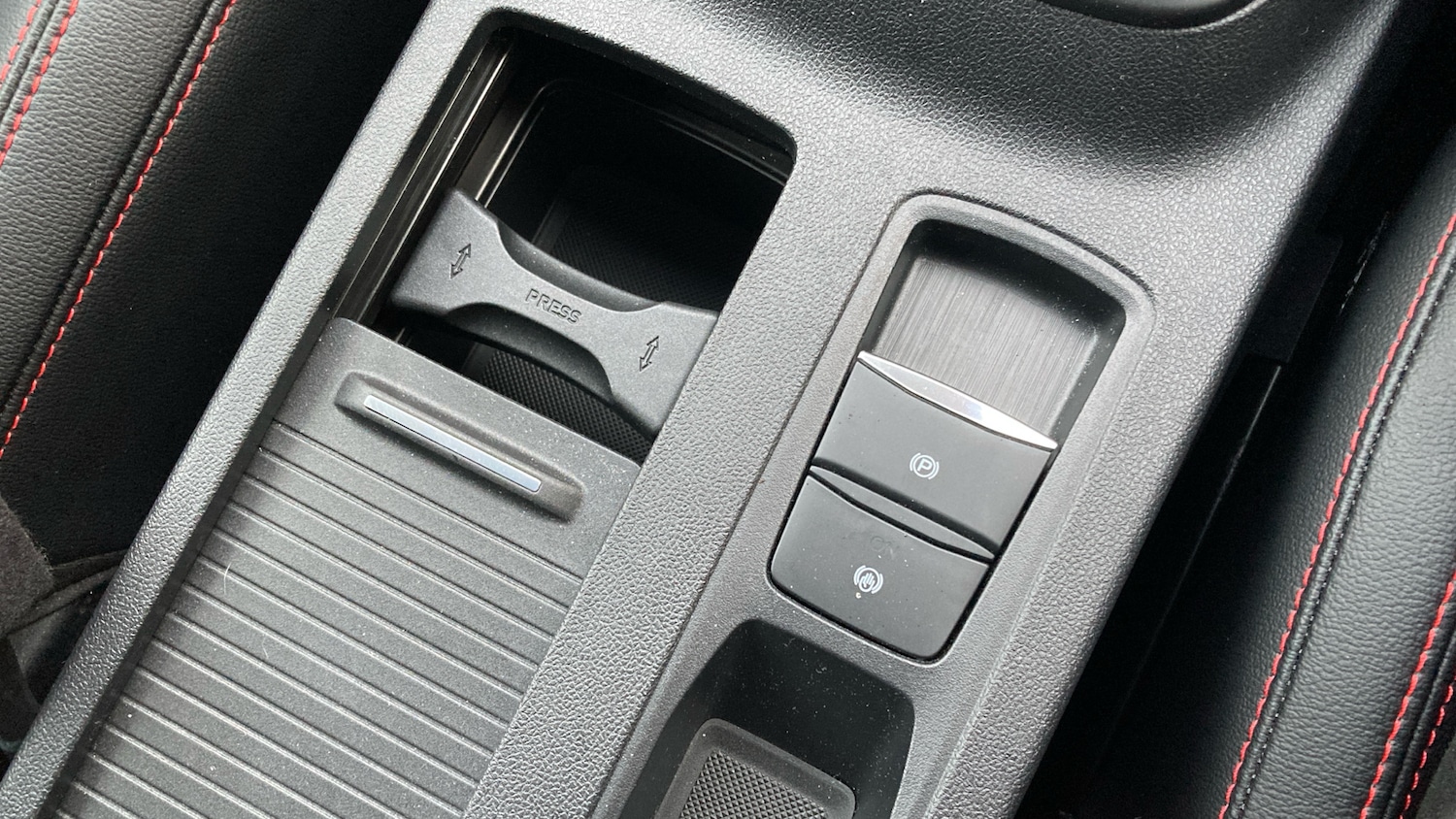 Used Ford Kuga 2022 for sale - 76734347: Photo 29