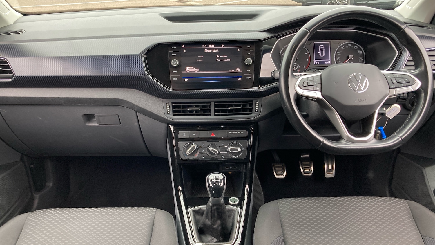 Used Volkswagen T-Cross 2020 for sale - 76299762: Photo 10