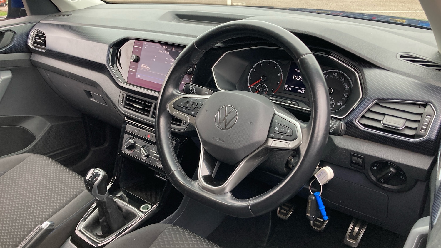 Used Volkswagen T-Cross 2020 for sale - 76299762: Photo 11