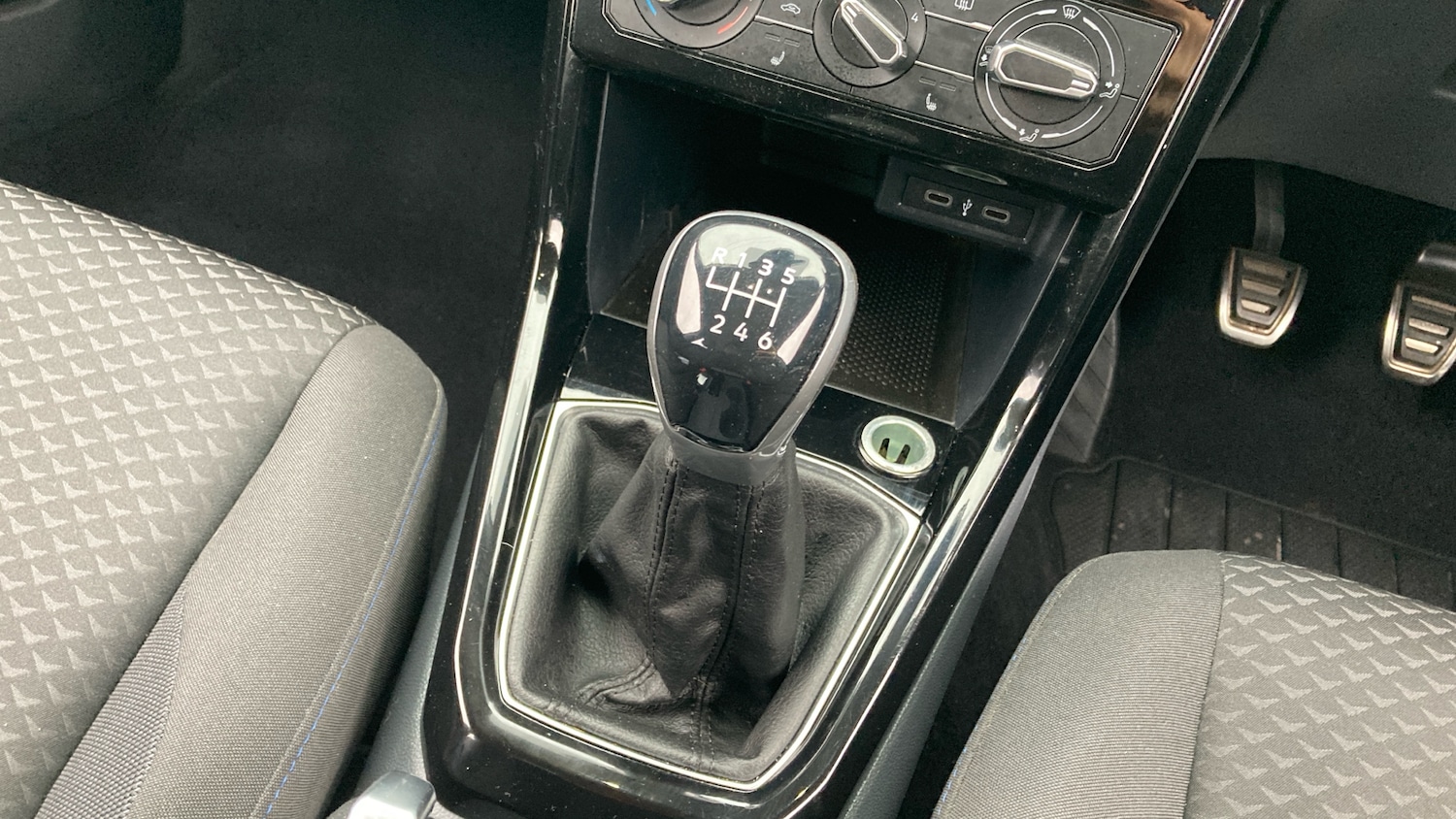 Used Volkswagen T-Cross 2020 for sale - 76299762: Photo 13