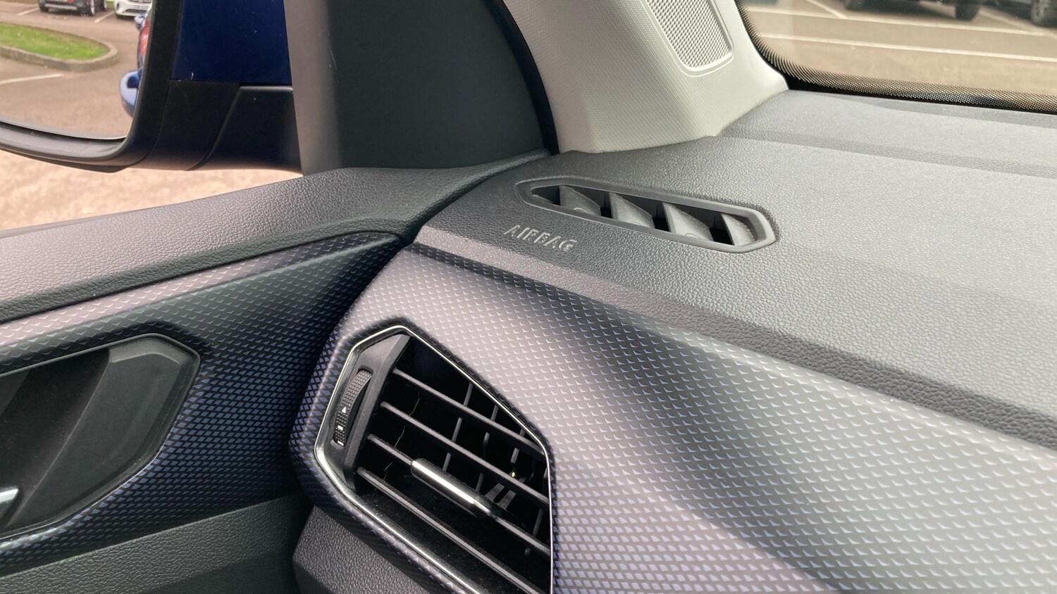 Used Volkswagen T-Cross 2020 for sale - 76299762: Photo 35
