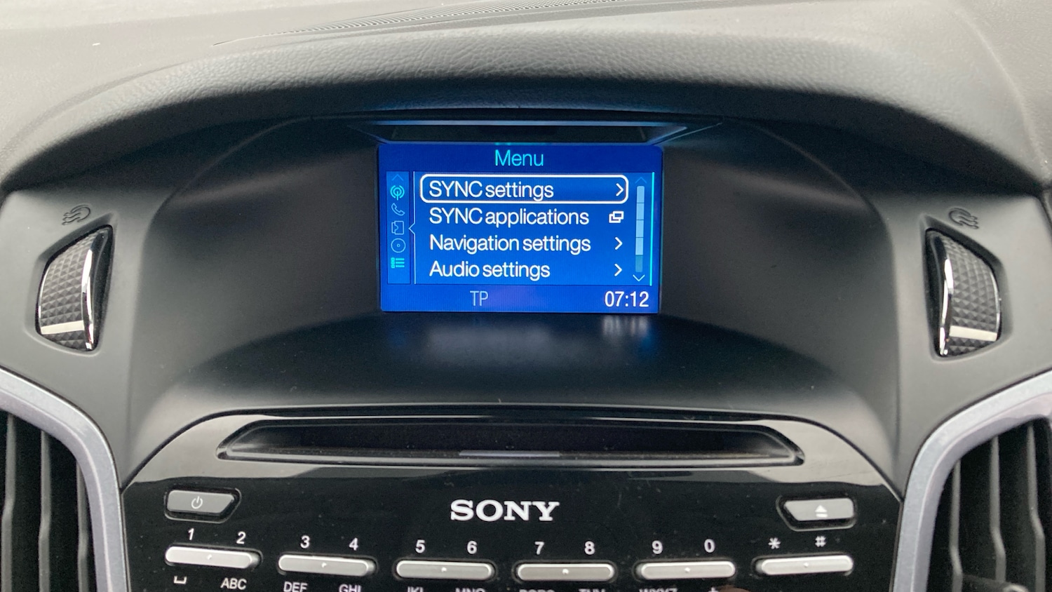 Used Ford Focus 2014 for sale - 76983850: Photo 12