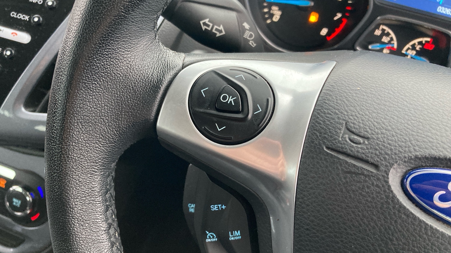 Used Ford Focus 2014 for sale - 76983850: Photo 27