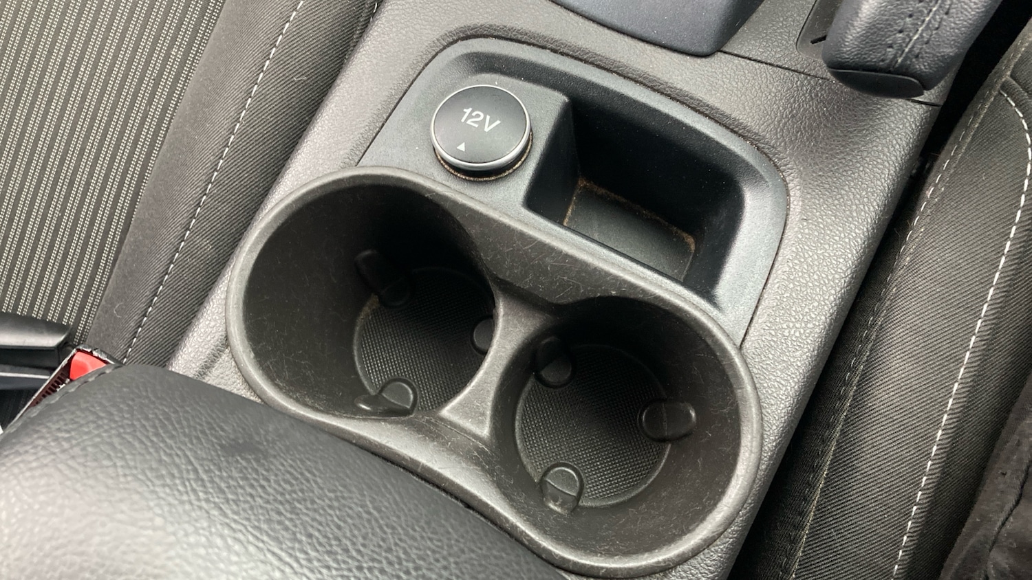 Used Ford Focus 2014 for sale - 76983850: Photo 31