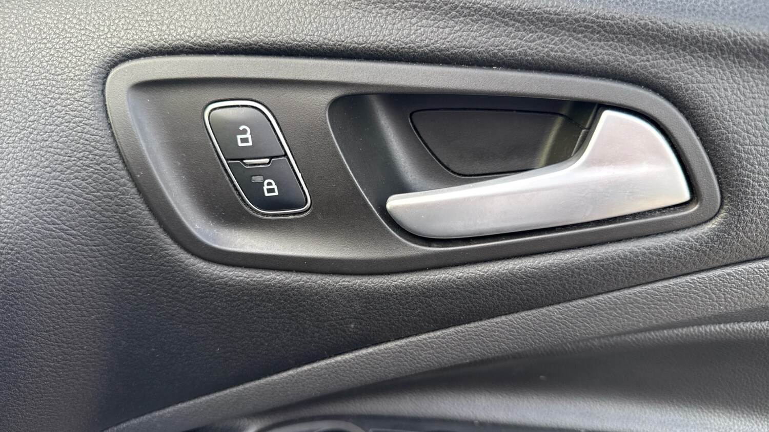 Used Ford Kuga 2019 for sale - 77834256: Photo 39