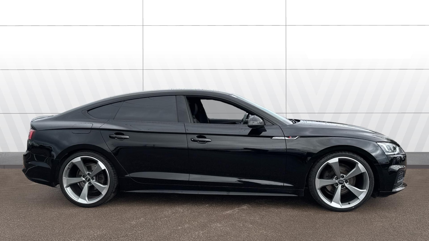 Used Audi A5 2019 for sale - 77528070: Photo 5