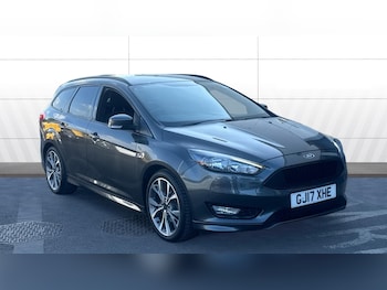 Used Ford Focus 2017 for sale - 78420715: Photo