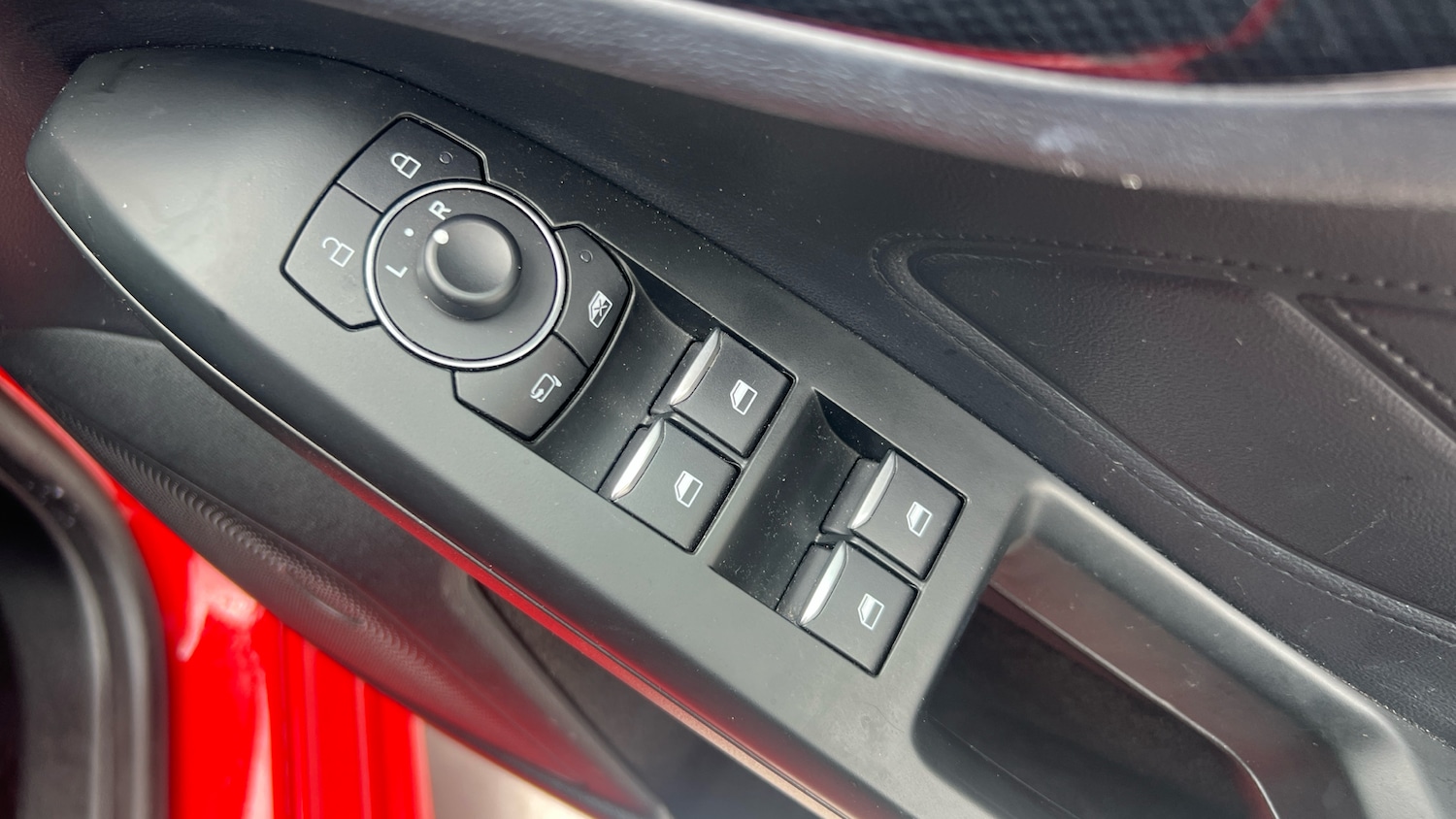 Used Ford Focus 2022 for sale - 76836903: Photo 40