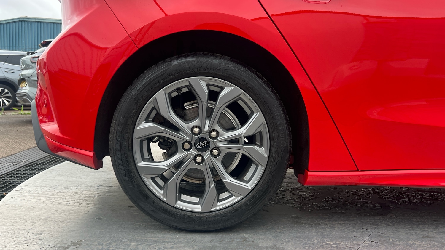 Used Ford Focus 2022 for sale - 76836903: Photo 7