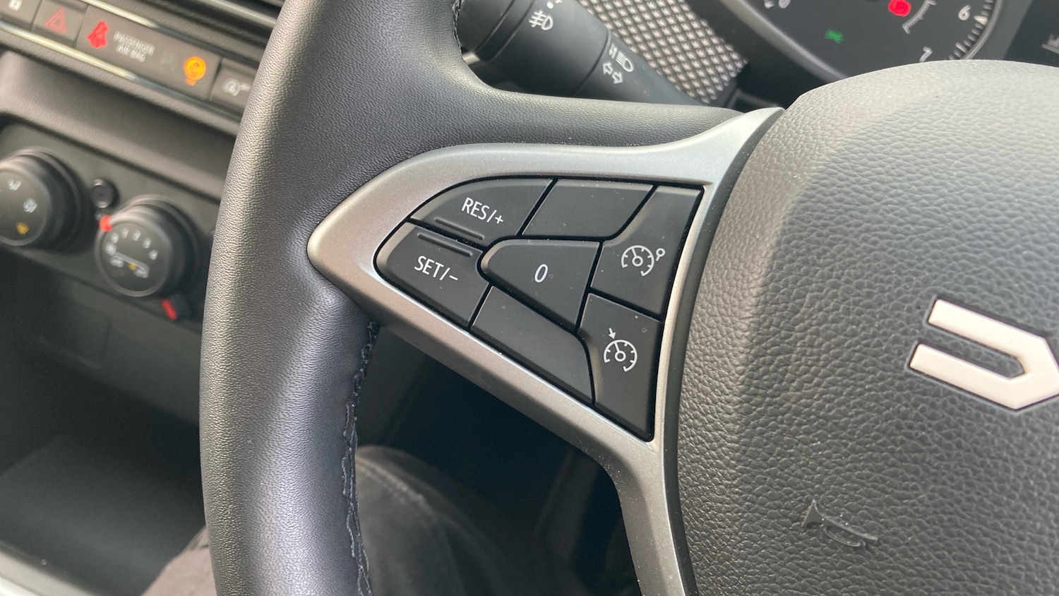 Used Dacia Sandero 2023 for sale - 75982368: Photo 27
