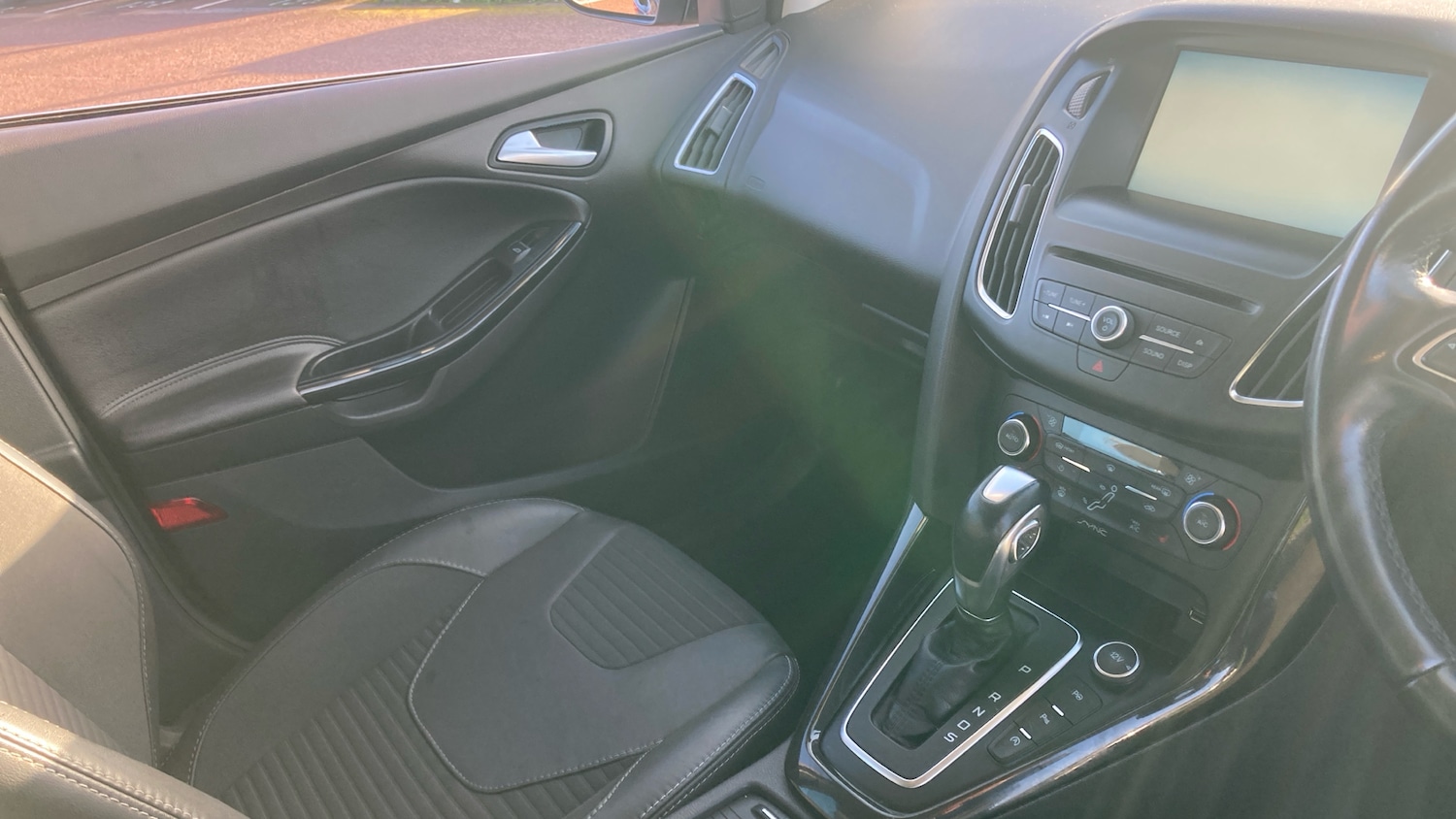 Used Ford Focus 2015 for sale - 76903848: Photo 14