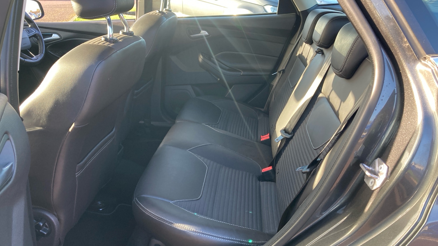 Used Ford Focus 2015 for sale - 76903848: Photo 16