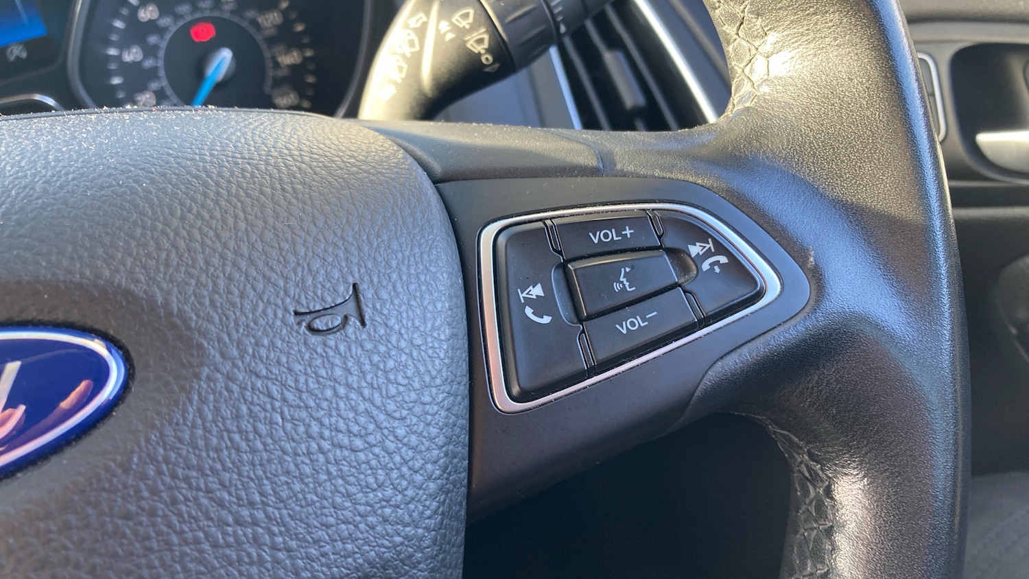 Used Ford Focus 2015 for sale - 76903848: Photo 25