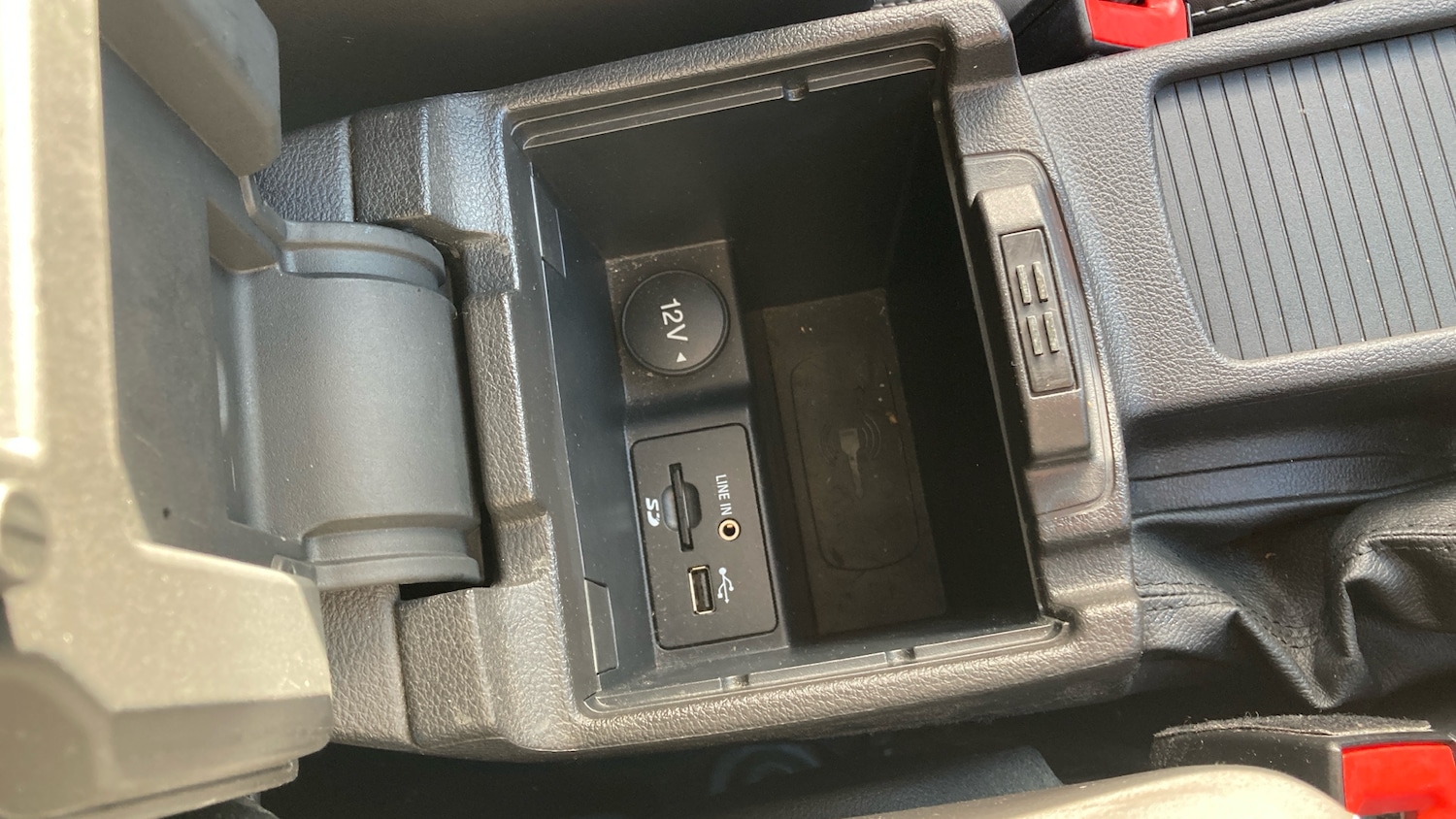 Used Ford Focus 2015 for sale - 76903848: Photo 30