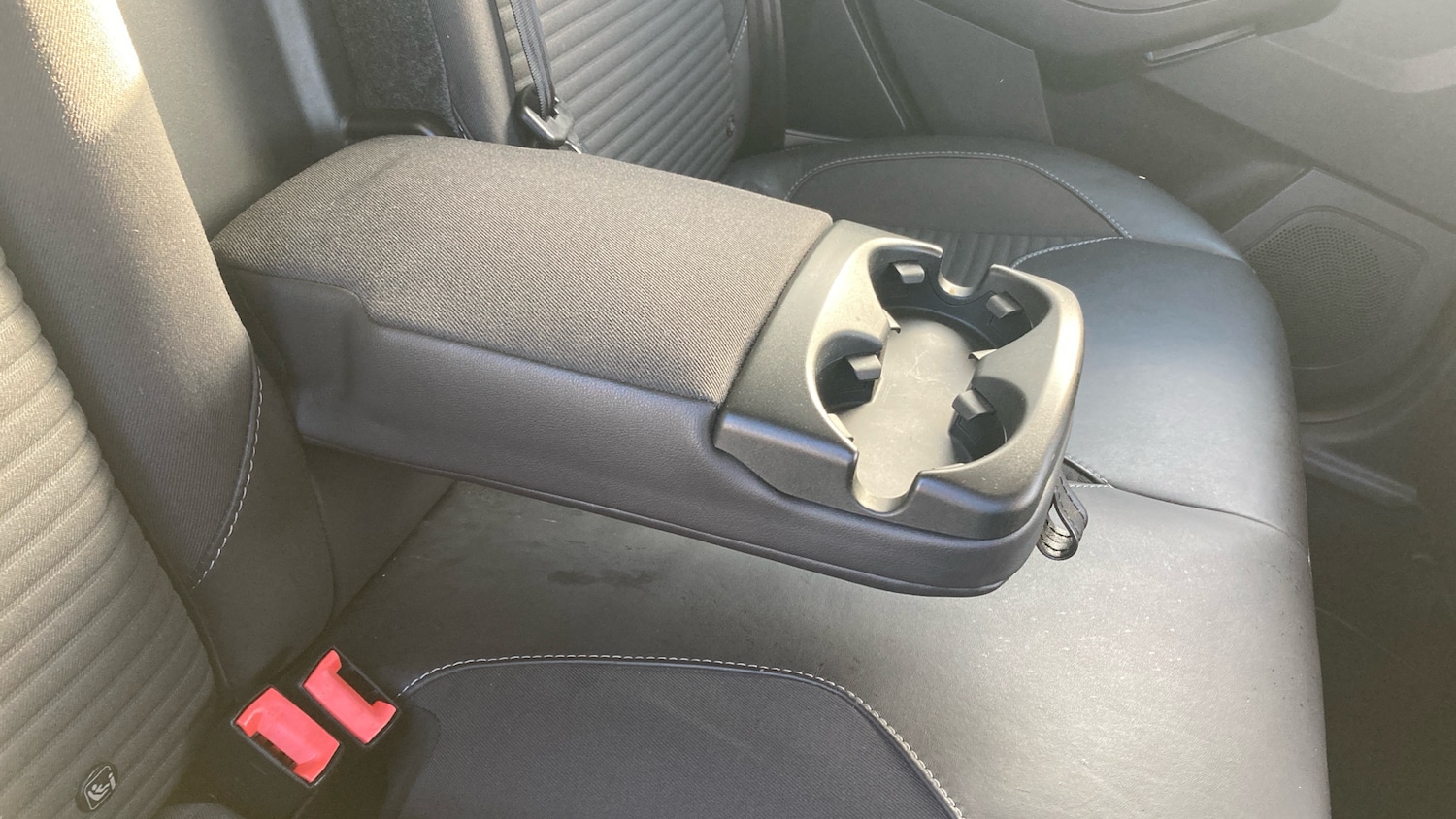 Used Ford Focus 2015 for sale - 76903848: Photo 37