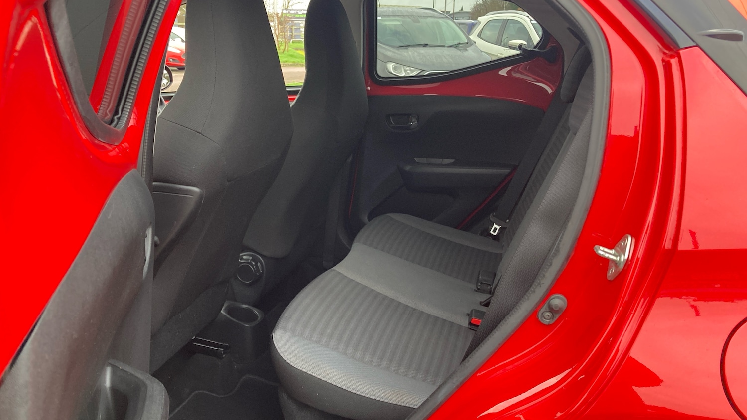 Used Toyota AYGO 2019 for sale - 77071379: Photo 16