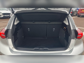 Used Ford Focus 2022 for sale - 75994289: Photo