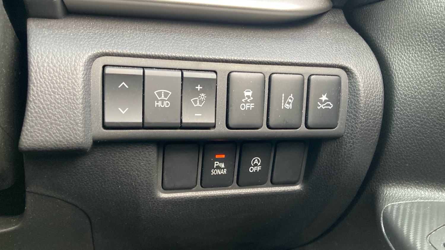 Used Mitsubishi Eclipse Cross 2018 for sale - 76504351: Photo 24