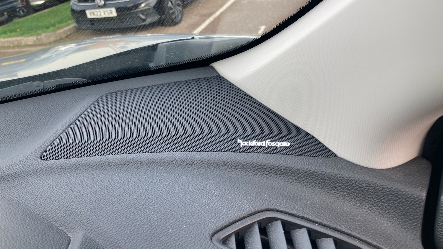 Used Mitsubishi Eclipse Cross 2018 for sale - 76504351: Photo 46