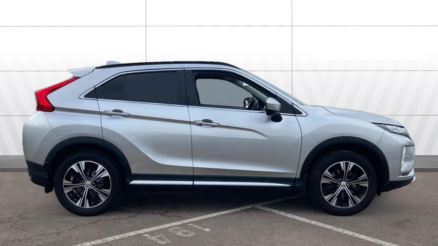 Used Mitsubishi Eclipse Cross 2018 for sale - 76504351: Photo 5