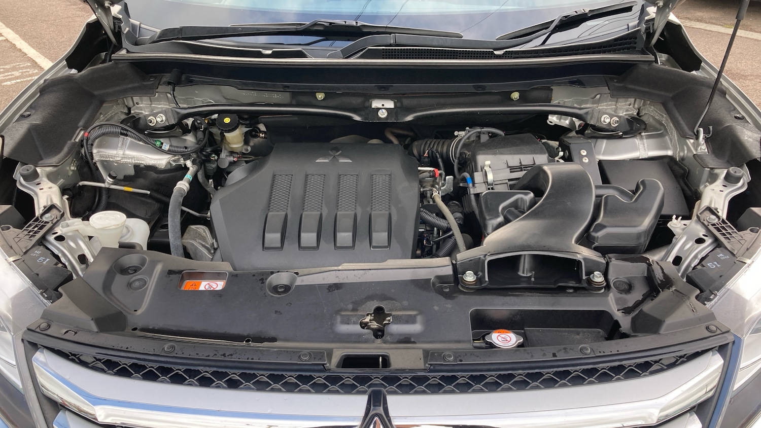 Used Mitsubishi Eclipse Cross 2018 for sale - 76504351: Photo 8