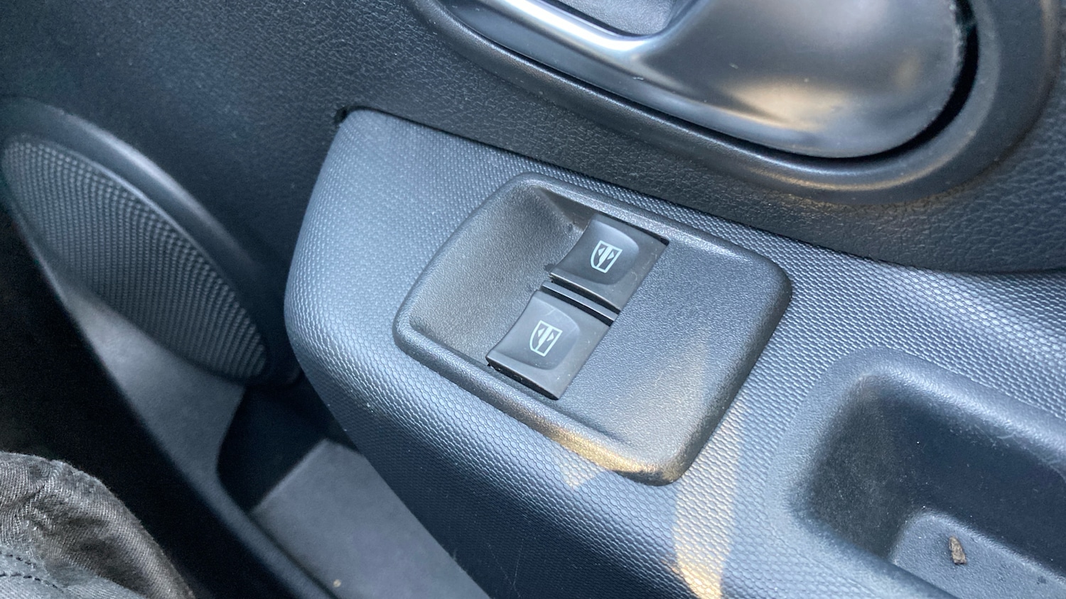 Used Dacia Sandero Stepway 2017 for sale - 77116403: Photo 23