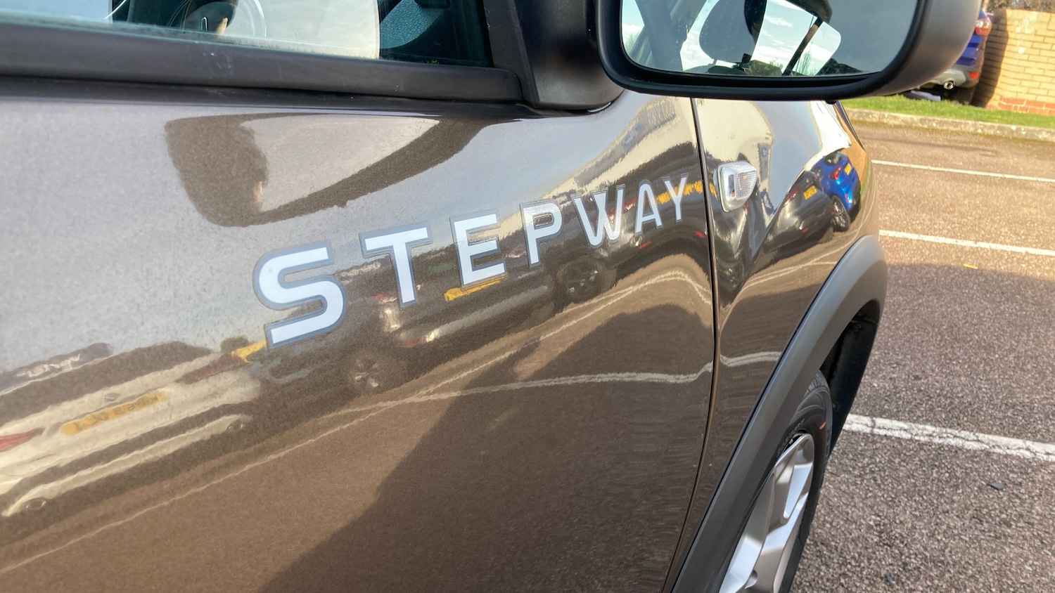 Used Dacia Sandero Stepway 2017 for sale - 77116403: Photo 33