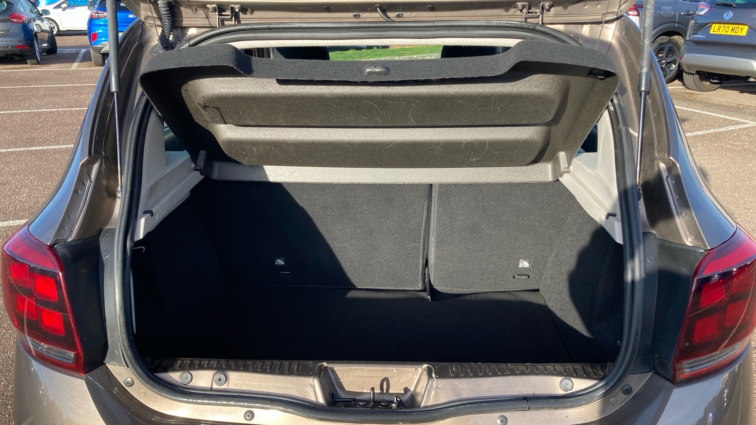 Used Dacia Sandero Stepway 2017 for sale - 77116403: Photo 4