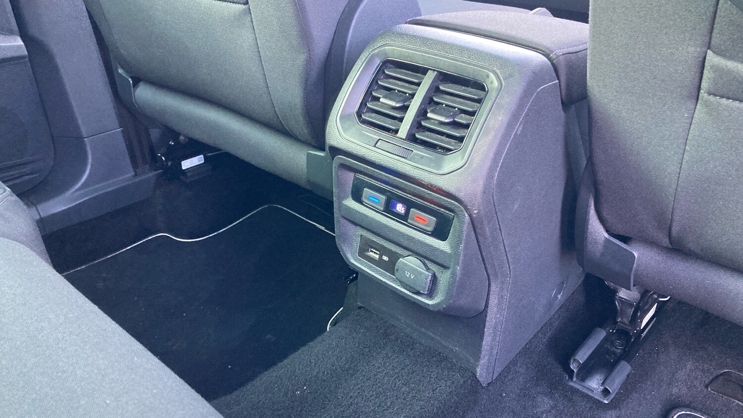 Used Volkswagen Tiguan 2019 for sale - 77379101: Photo 29