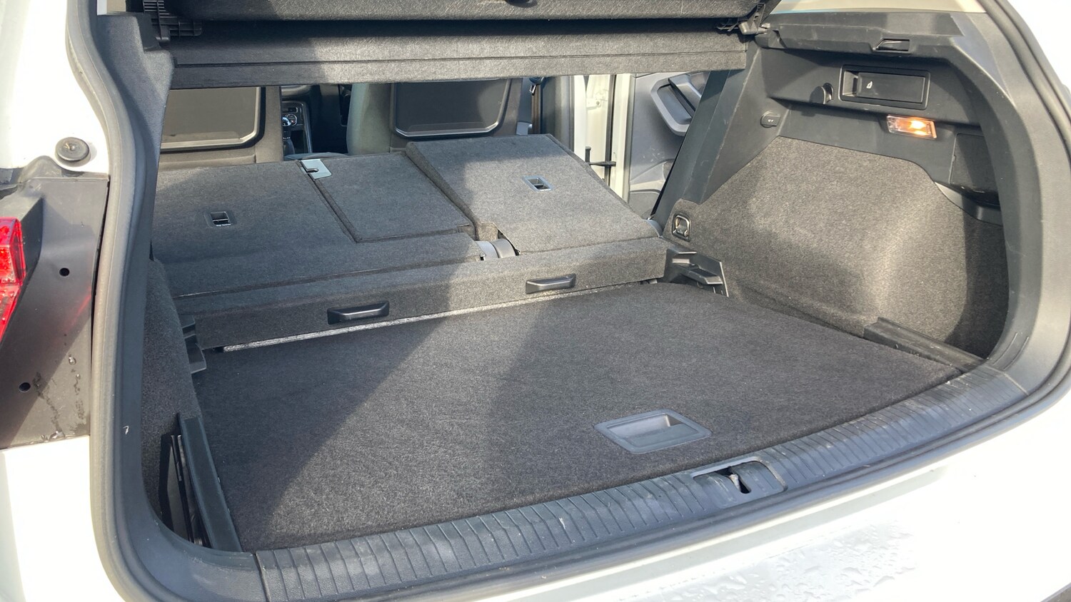 Used Volkswagen Tiguan 2019 for sale - 77379101: Photo 32