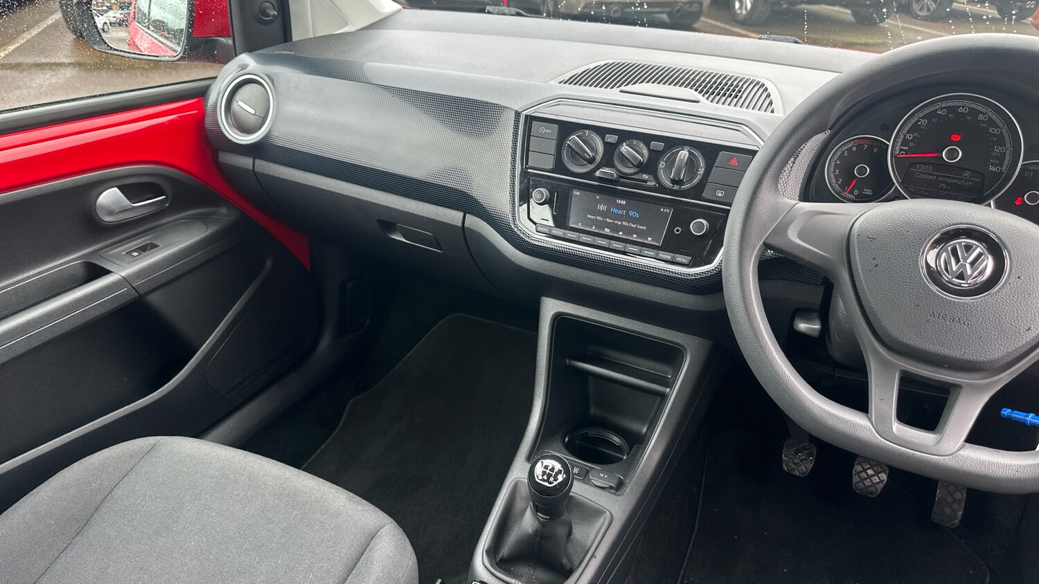 Used Volkswagen up! 2019 for sale - 77462321: Photo 14