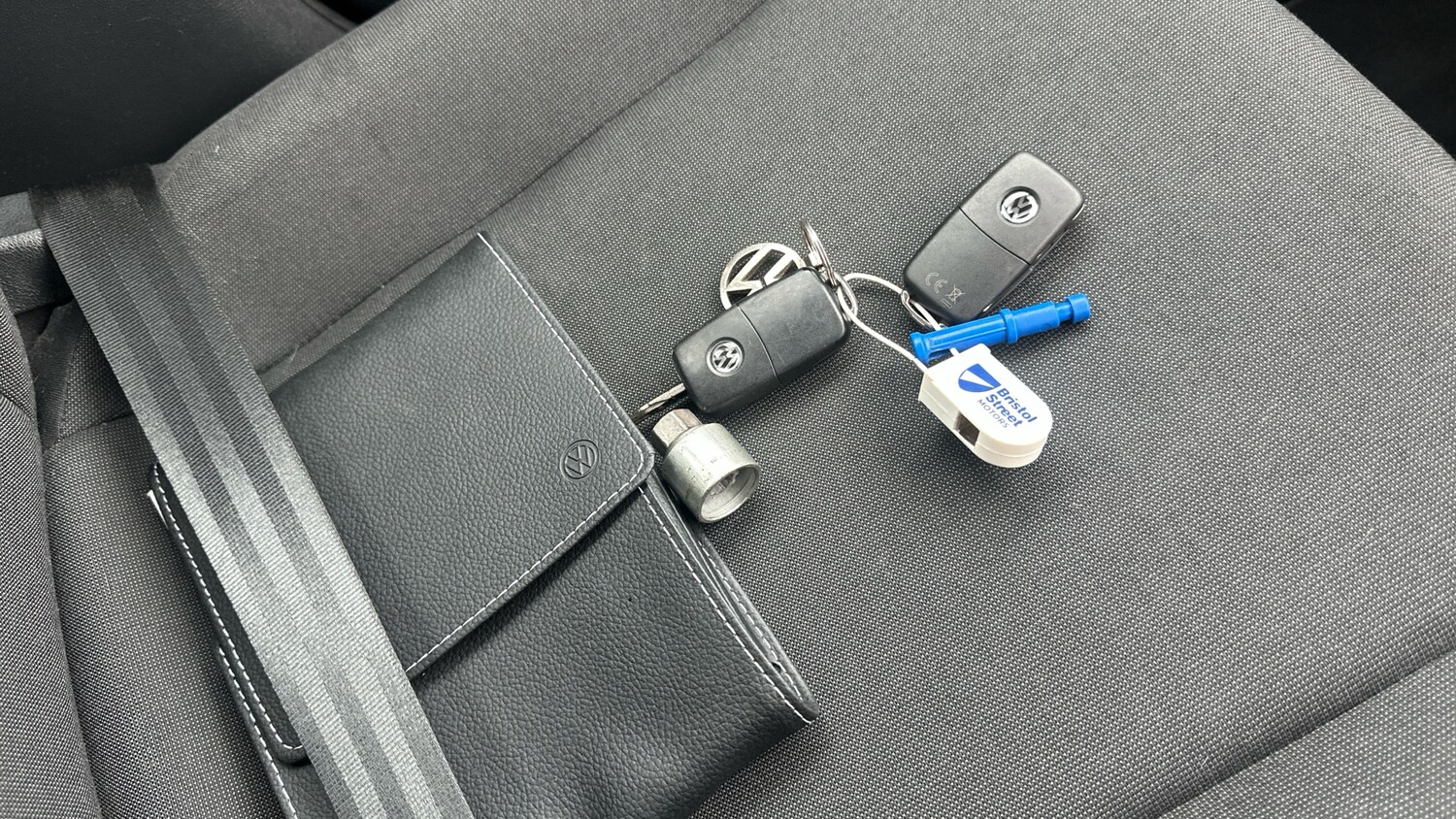 Used Volkswagen up! 2019 for sale - 77462321: Photo 19