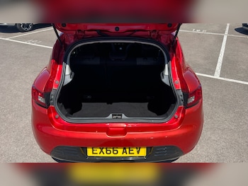 Used Renault Clio 2016 for sale - 78761188: Photo
