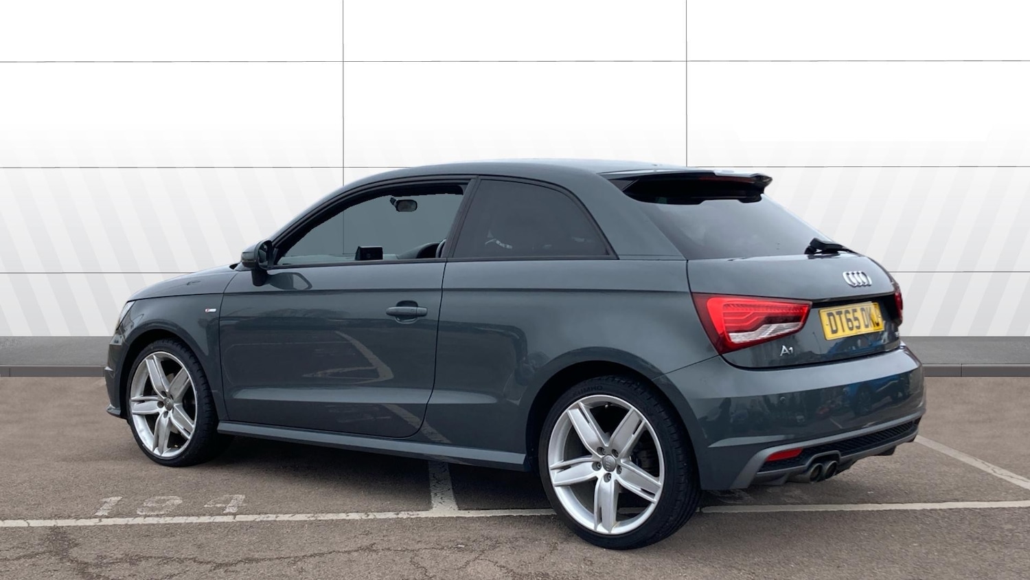 Used Audi A1 2016 for sale - 77325984: Photo 2