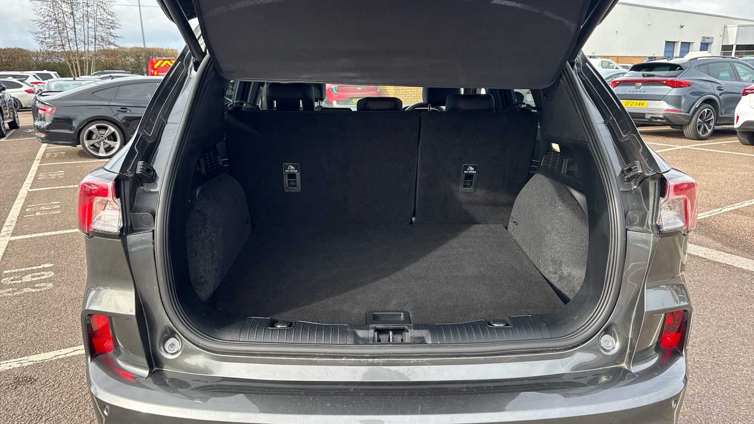 Used Ford Kuga 2023 for sale - 77893185: Photo 4