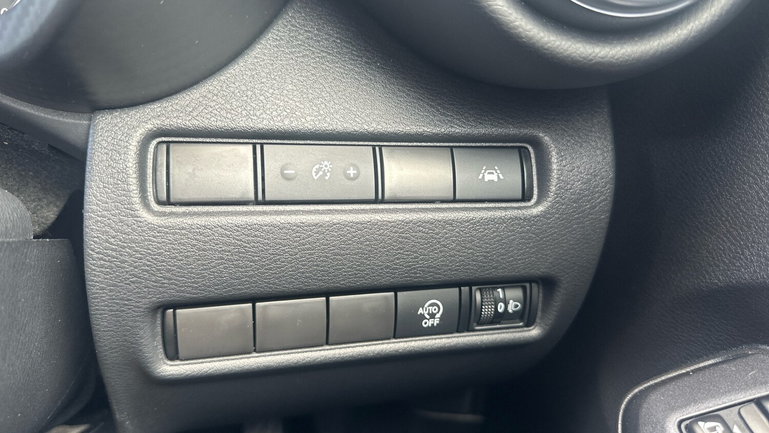 Used Nissan Juke 2023 for sale - 78025253: Photo 25