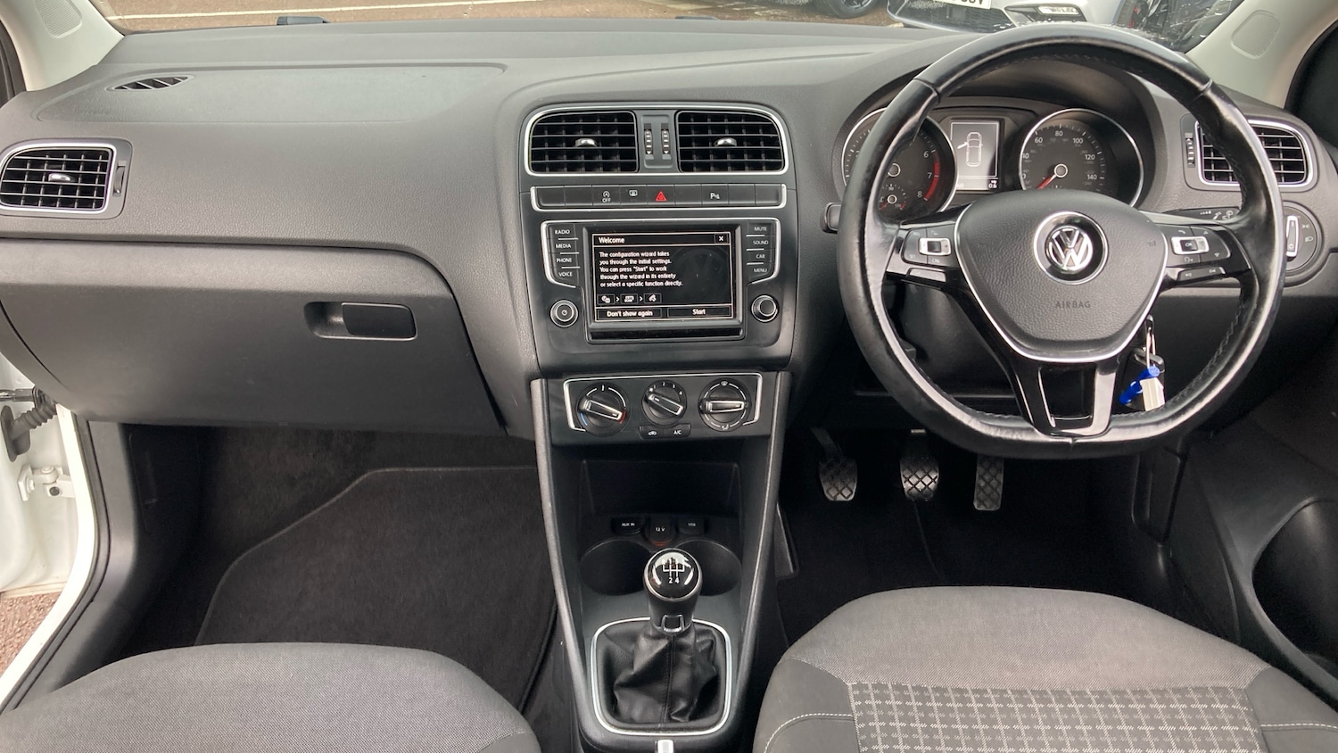 Used Volkswagen Polo 2017 for sale - 77026038: Photo 10