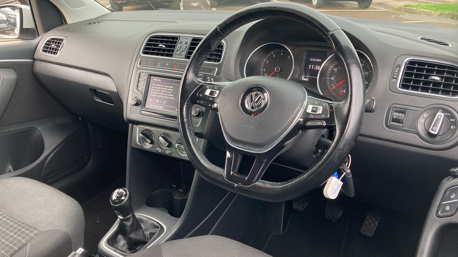 Used Volkswagen Polo 2017 for sale - 77026038: Photo 11