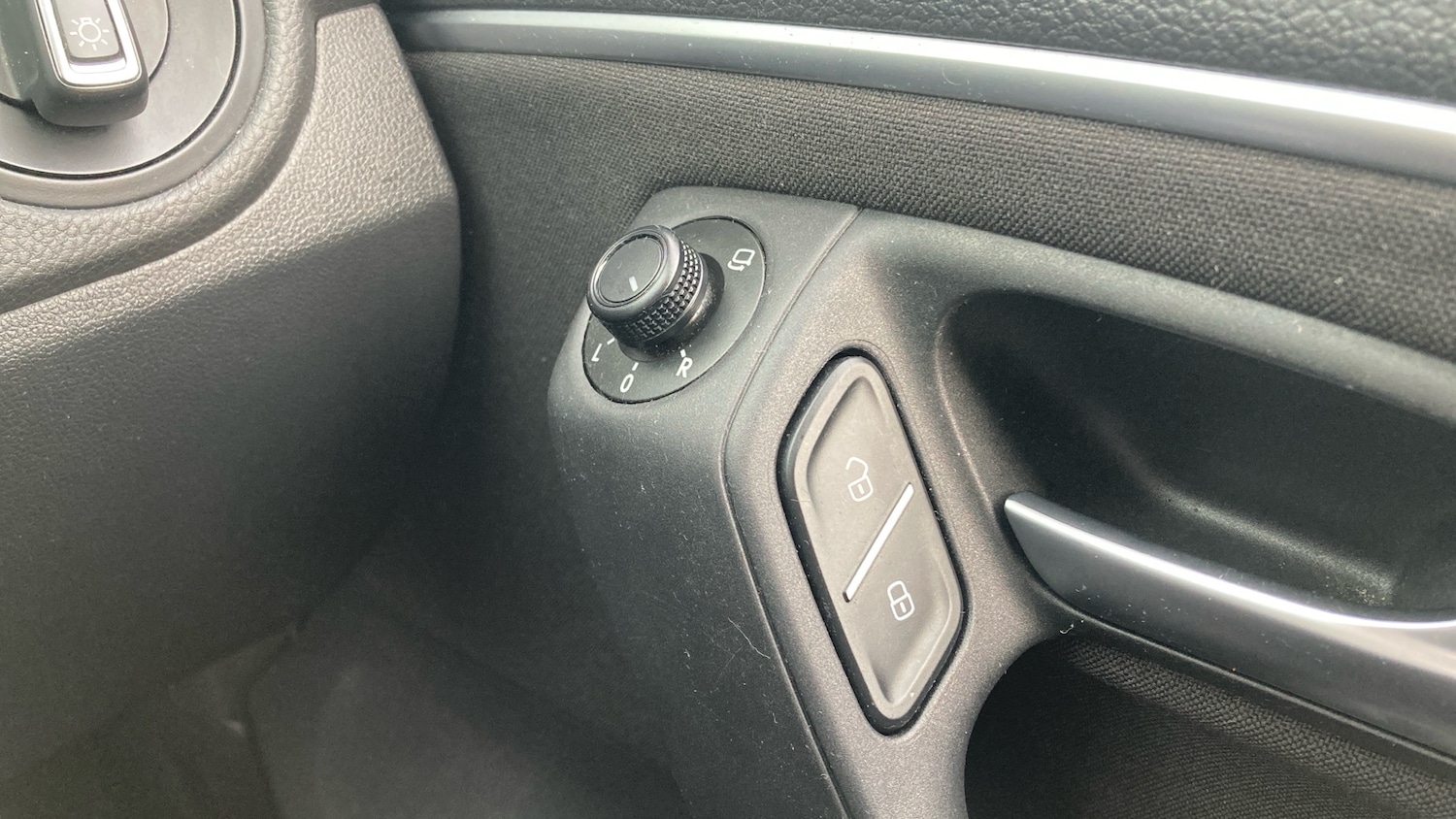 Used Volkswagen Polo 2017 for sale - 77026038: Photo 24