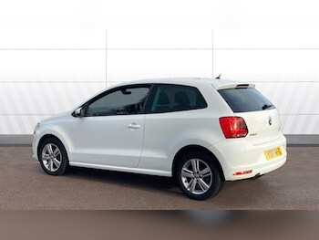 Used Volkswagen Polo 2017 for sale - 77026038: Photo