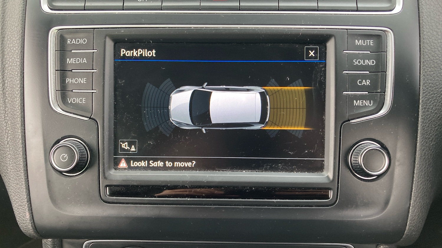 Used Volkswagen Polo 2017 for sale - 77026038: Photo 31