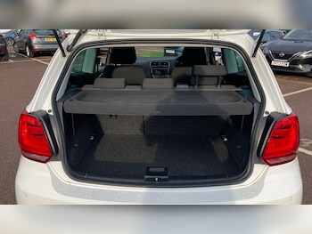 Used Volkswagen Polo 2017 for sale - 77026038: Photo