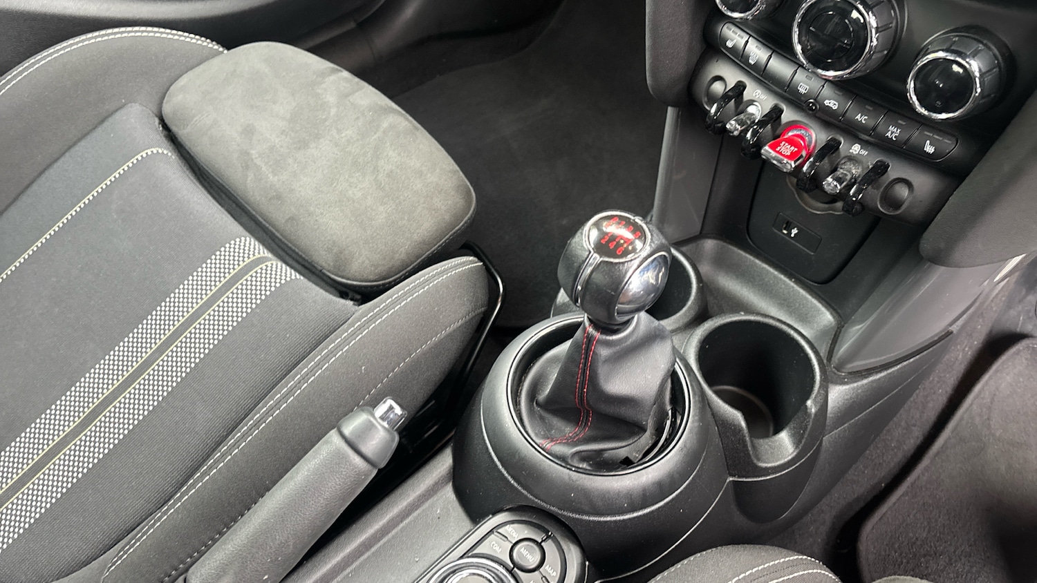 Used MINI Hatch 2019 for sale - 76845751: Photo 13