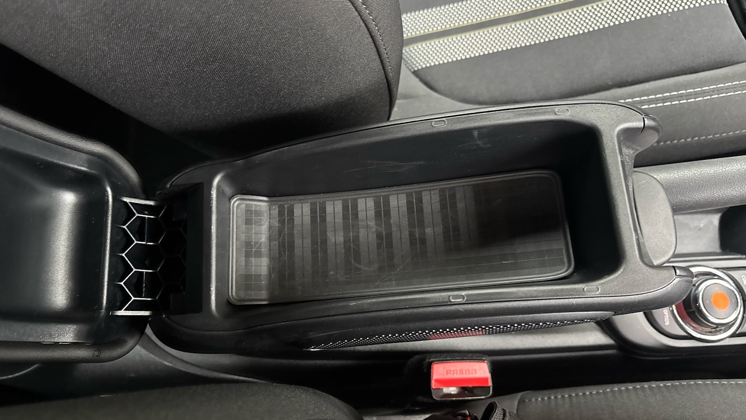 Used MINI Hatch 2019 for sale - 76845751: Photo 29