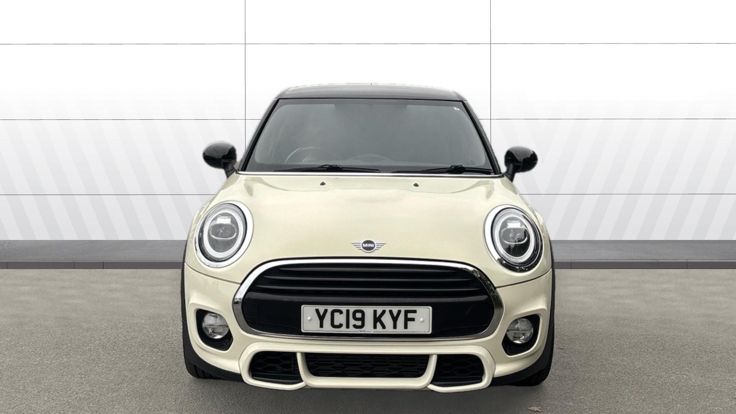 Used MINI Hatch 2019 for sale - 76845751: Photo 3