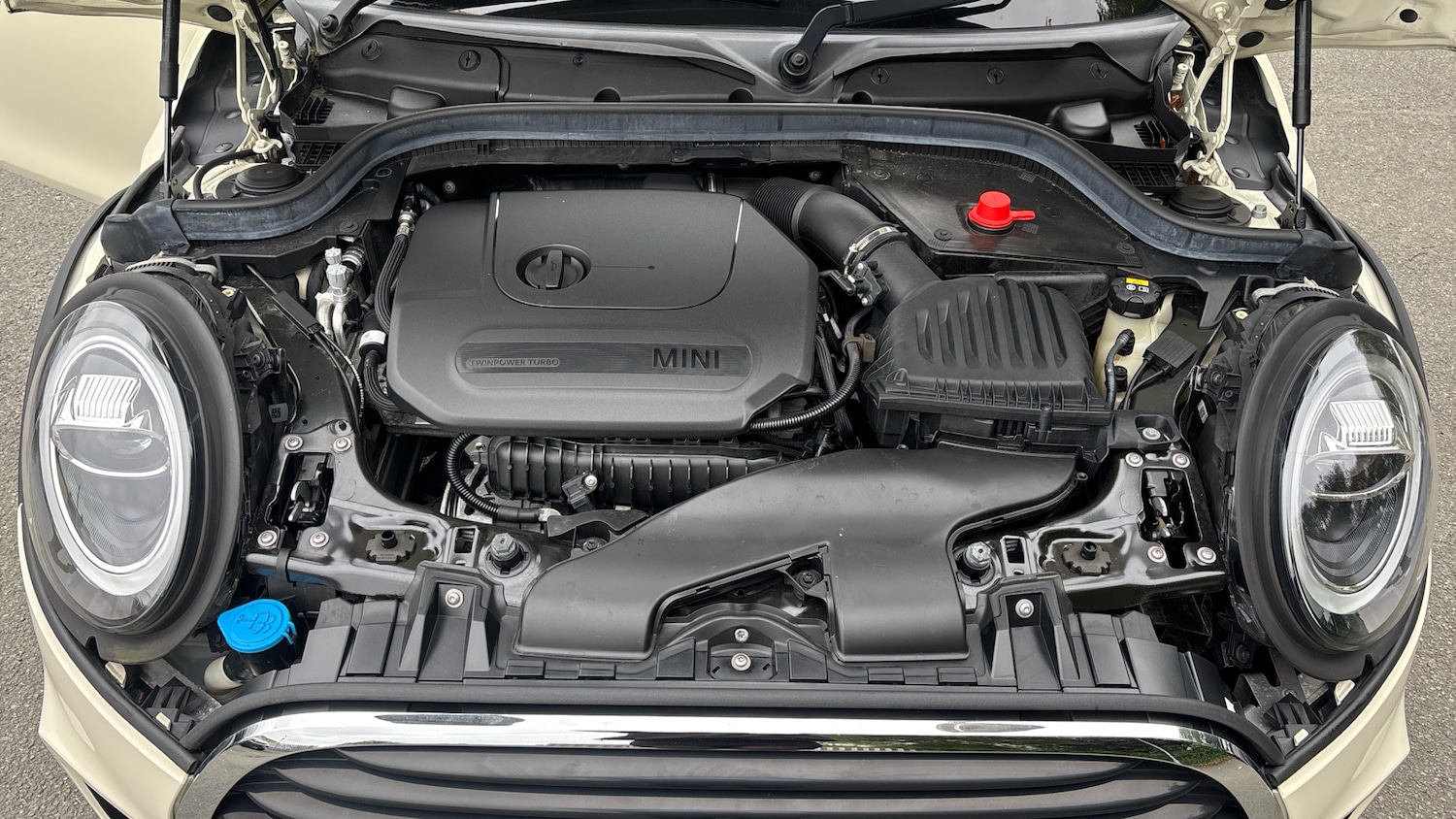 Used MINI Hatch 2019 for sale - 76845751: Photo 8